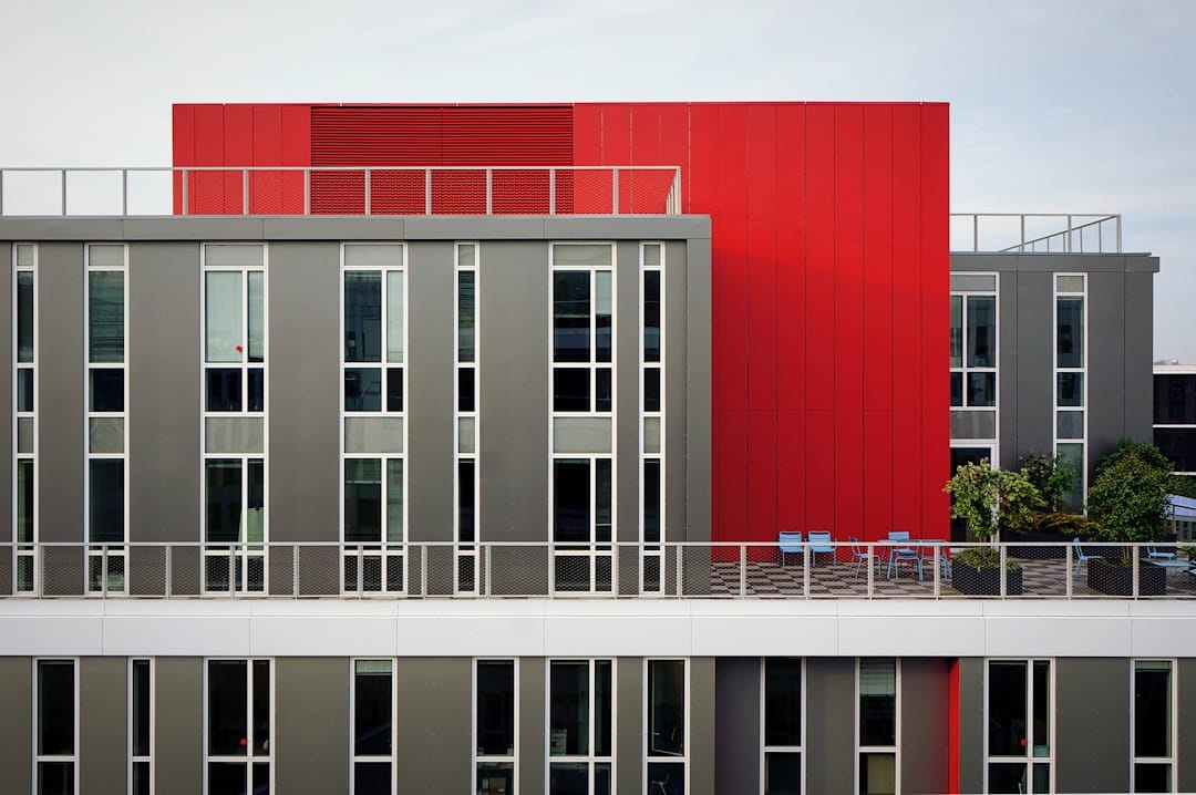 architecture - JDN-_FIqB3k