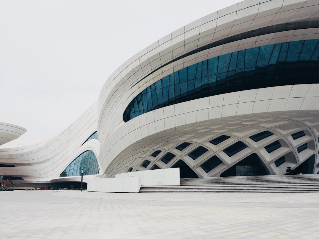 architecture - xjosJTK8u-c